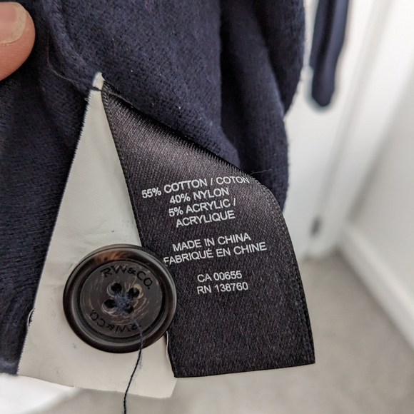 RW&CO Button down sweater cardigan - Picture 4 of 4
